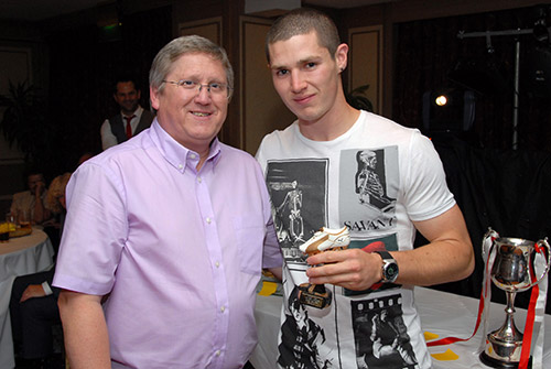 Rob Mansfield with Jordi Gough (Man of the Match Award)